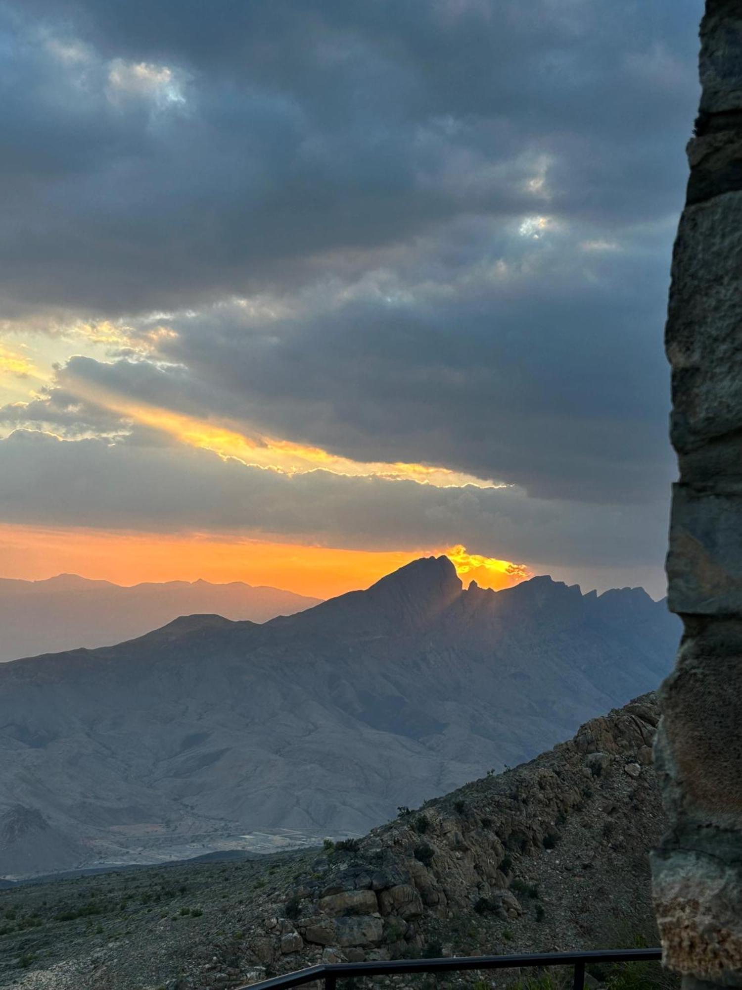 The View Al Hamra Exterior foto