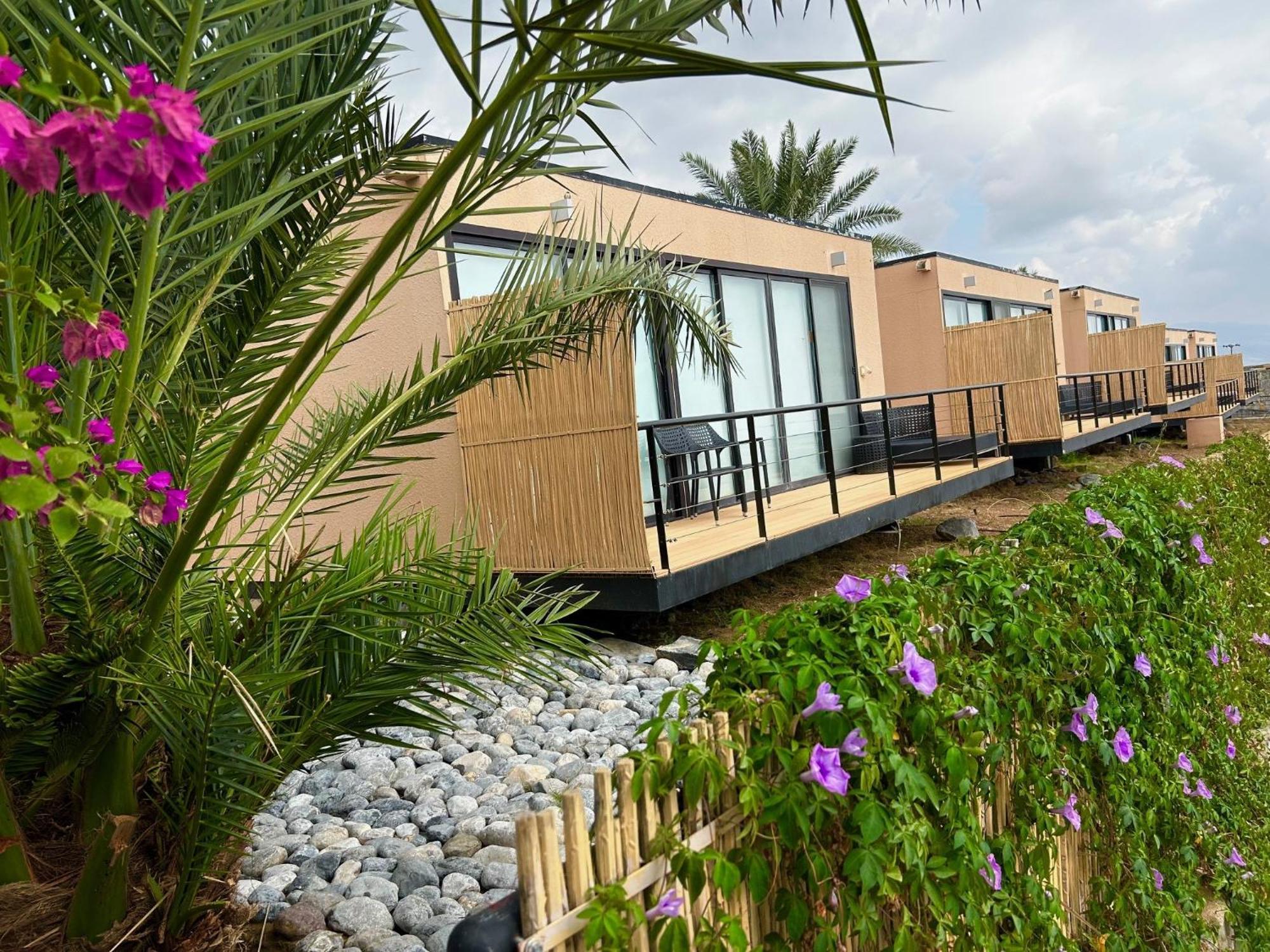 The View Al Hamra Exterior foto