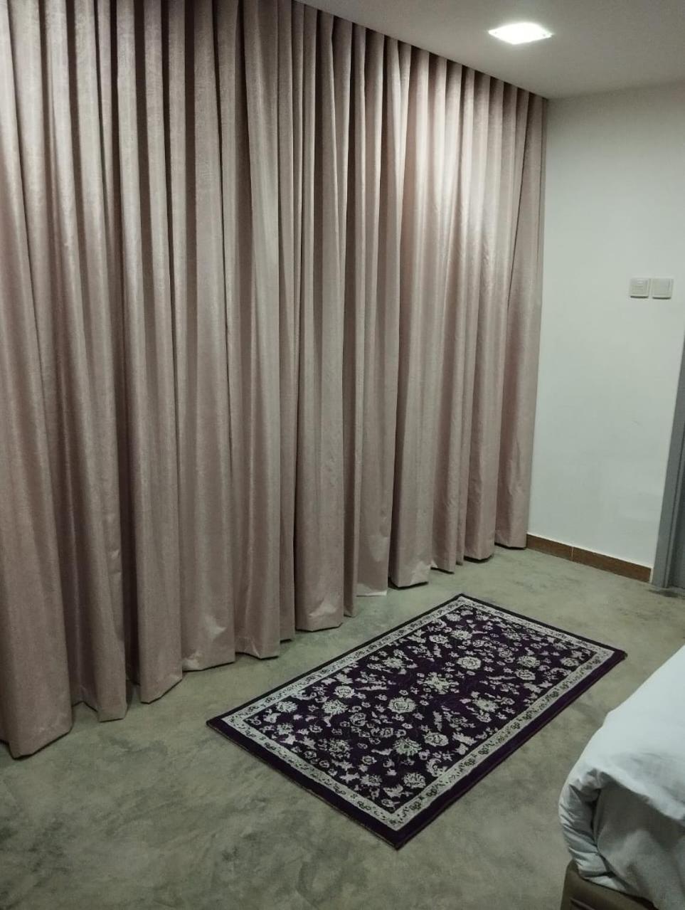 The View Al Hamra Exterior foto