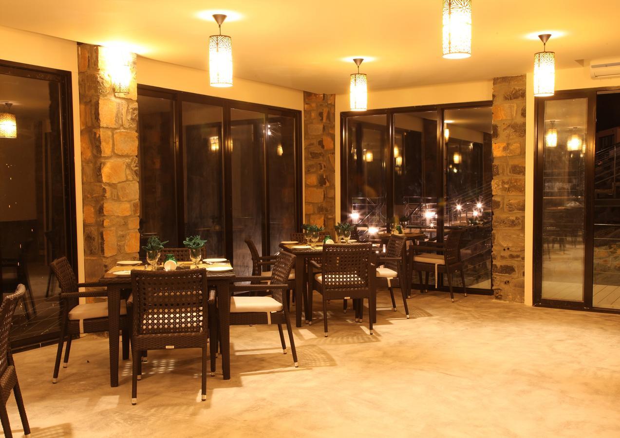 The View Al Hamra Exterior foto