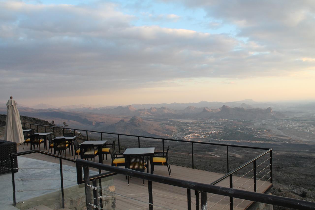 The View Al Hamra Exterior foto